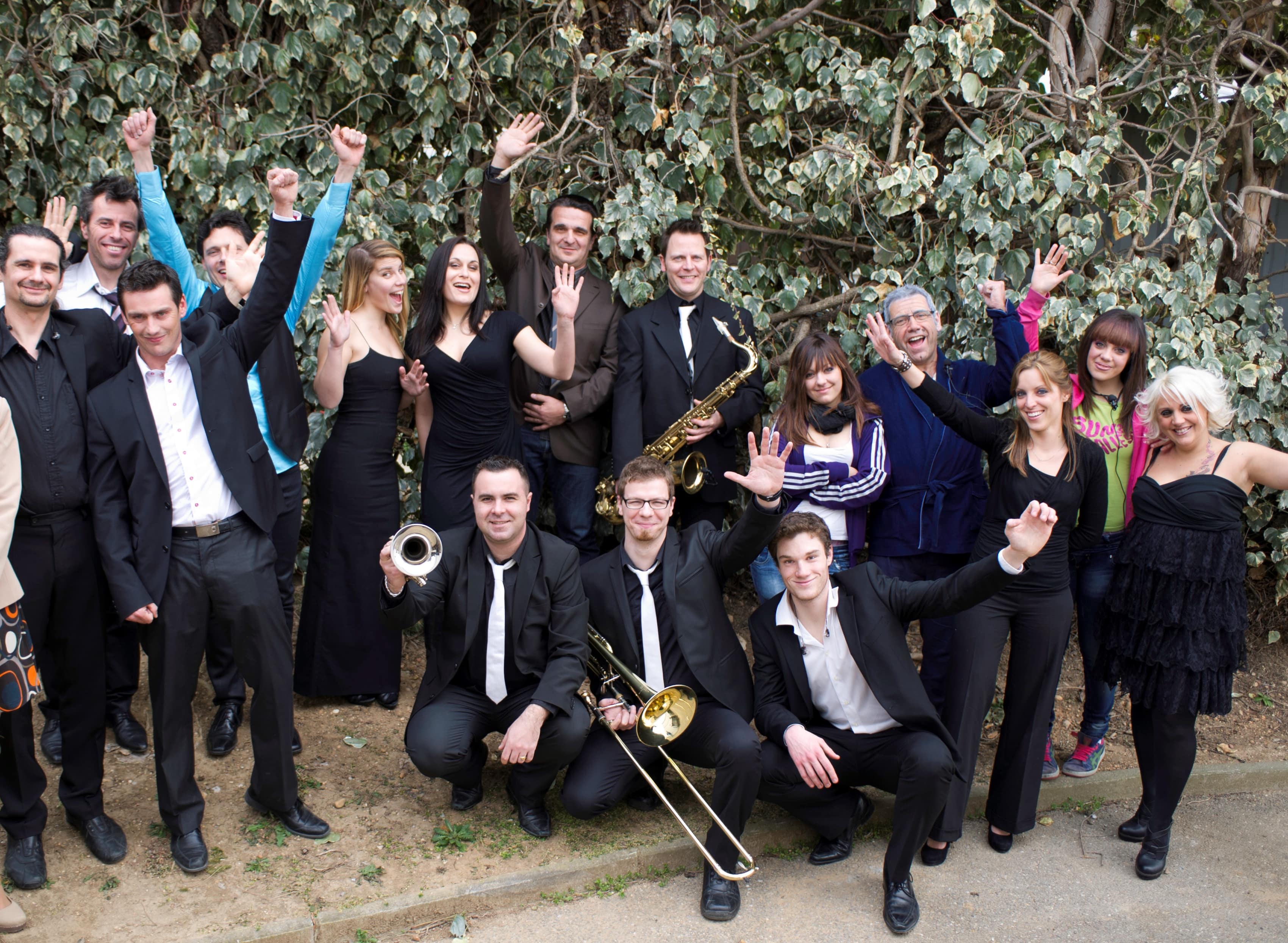 Photo de la compagnie play au grand complet